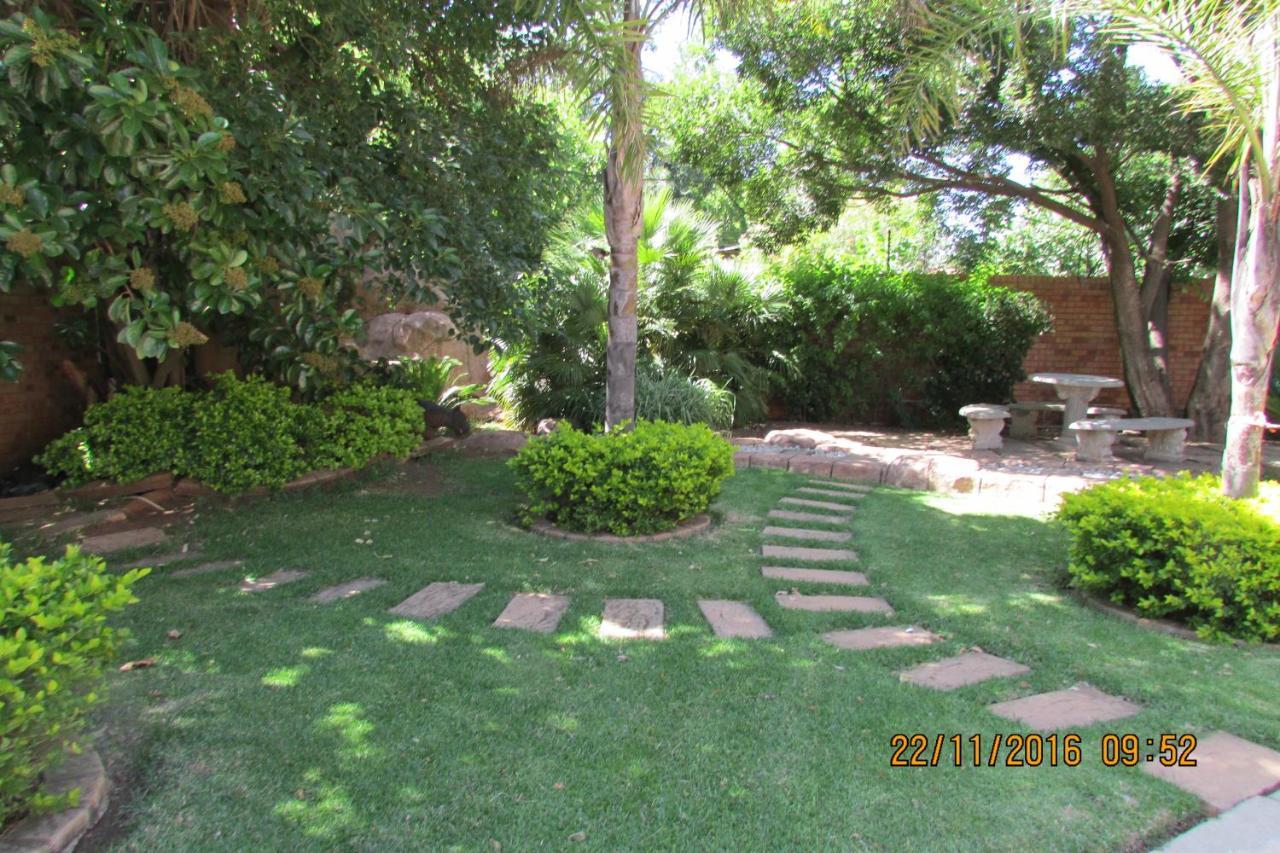 Europrime Boutique Hotel Boksburg Extérieur photo